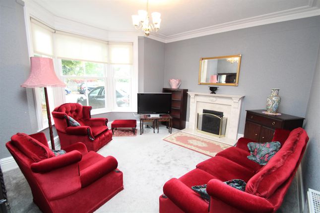 Semi-detached house for sale in Westlecot Road, Swindon