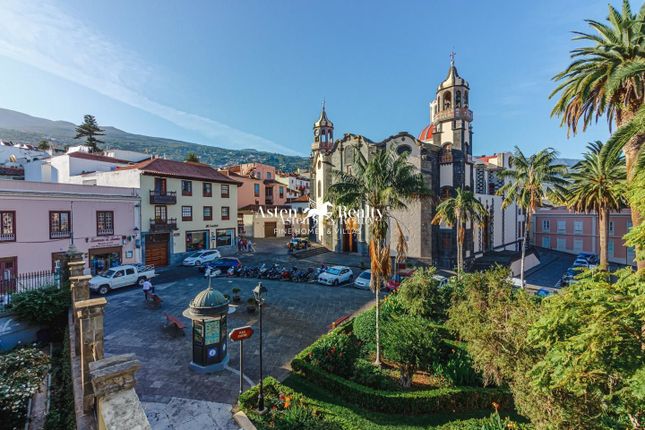 Villa for sale in La Orotava, Santa Cruz Tenerife, Spain