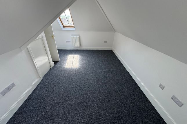 Flat 5, CANTERBURY photo 4