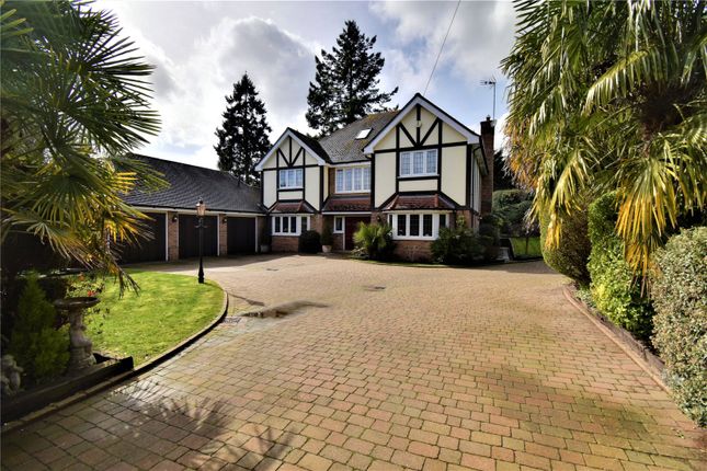 Thumbnail Detached house for sale in Hempstead Road, Watford, Hertfordshire
