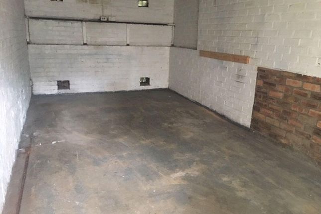 Garage, Garage, Belgrave Crescent Lane, Edinburgh photo 2