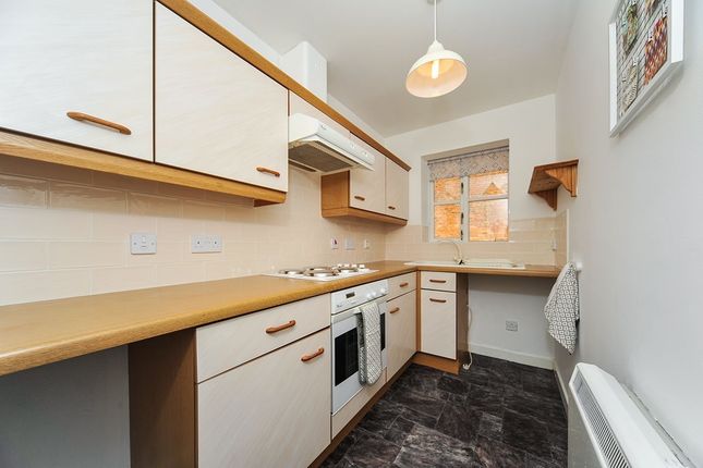 Flat 12 Belgrave Mansions 24a,, Park Street, Hull photo 4