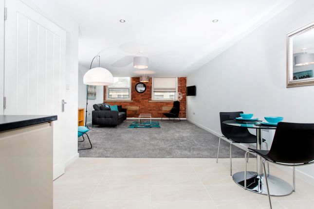 Apt G14 Empire House,, 1 Balme Street, City Centre photo 4