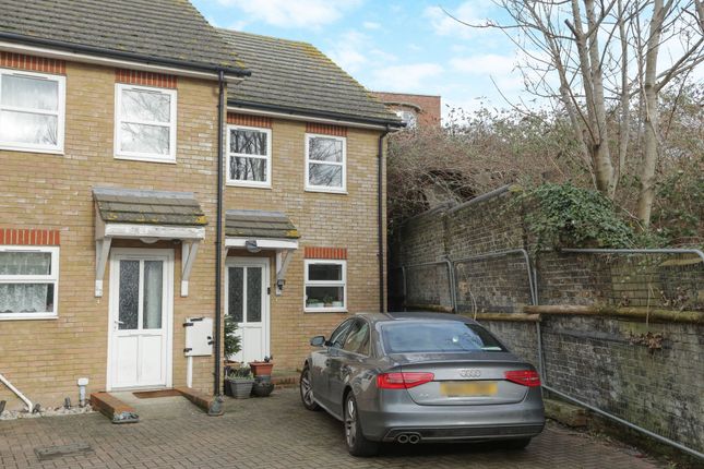 End terrace house for sale in Grotto Gardens, Margate