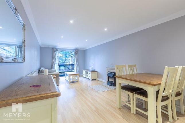 Flat for sale in The Pines, 16 Knyveton Road, Bournemouth