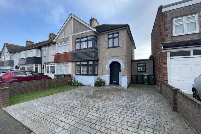 Thumbnail End terrace house for sale in Hurst Road, Erith, Kent
