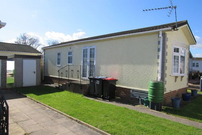 33 Bluebell Woods, Shalloak Road, Canterbury photo 3