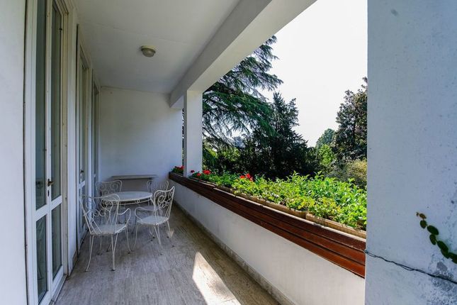 Villa for sale in Lombardia, Varese, Somma Lombardo