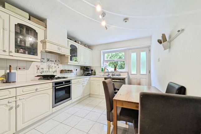 42, Princes Meadow, Tyne and Wear photo 4