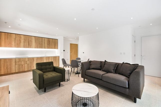 Thumbnail Flat to rent in Georgette Apartments, London