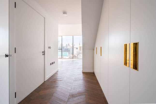 Flat for sale in Switch House East, Battersea Power Station, London