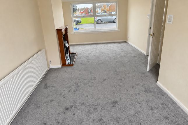 5, Appledore Avenue, Sheerness photo 2