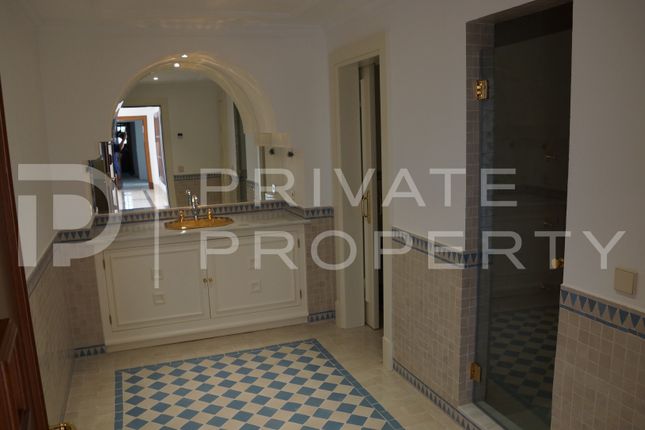 Villa for sale in La Zagaleta, Benahavis, Malaga