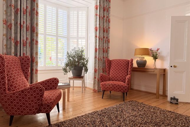 30, Goring Road, Llanelli photo 4