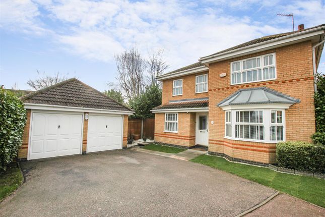4-bed house on 14, Wilkie Close, Kettering, £460,000