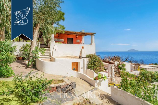Thumbnail Villa for sale in Santa Marina Salina, Messina, Sicilia