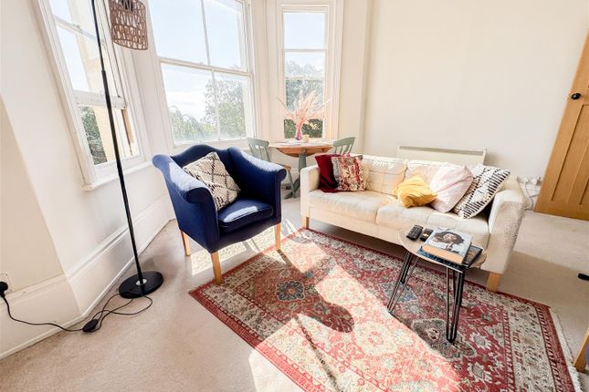 Flat 8, 19, Charles Road, St. Leonards-On-Sea photo 2