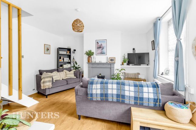 34, Summit, Littleborough photo 4