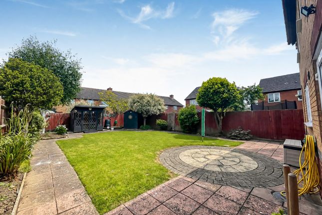 12, Nene Close, Gloucester photo 2