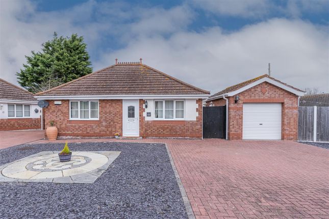Thumbnail Detached bungalow for sale in Summer Court, Towyn, Conwy