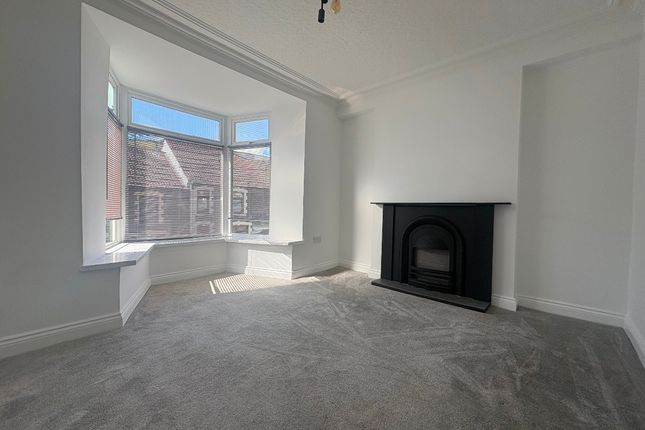 71 Queens Road, New Tredegar photo 4