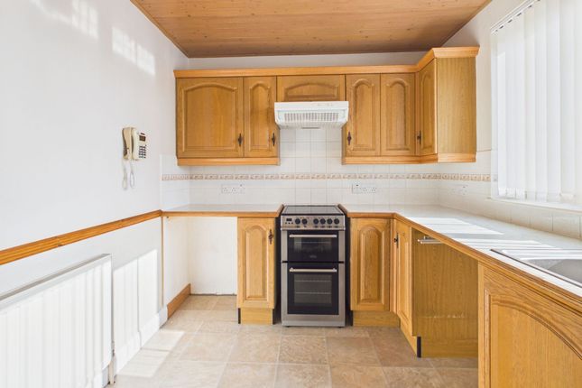 28 Wray Crescent, Kendal photo 2