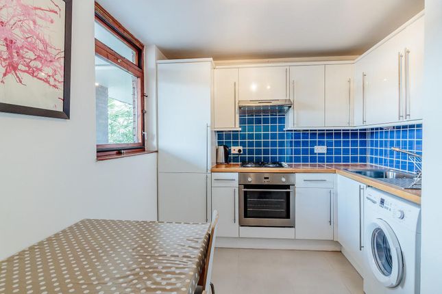 156, Rainville Road, London photo 4