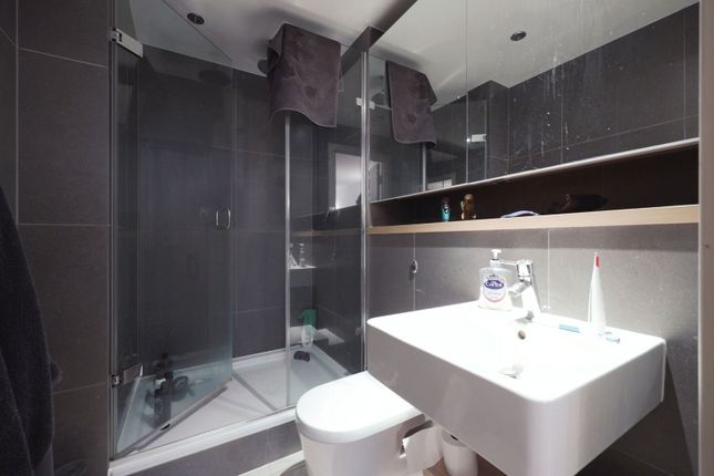 Cardinal Building,Flat 318, Station Approach, Hayes photo 3