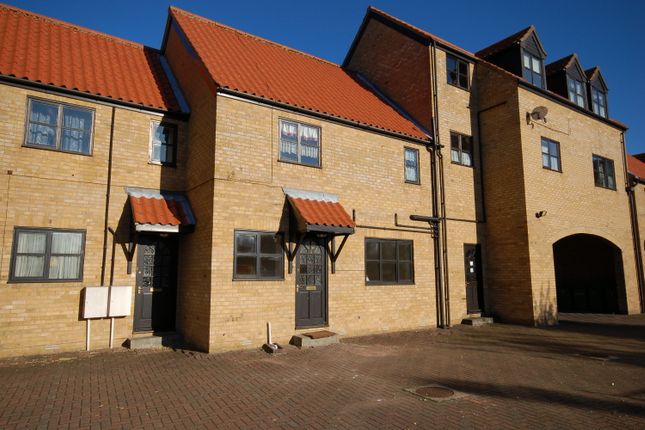 Thumbnail Flat to rent in Millington Court, Thetford, Norfolk