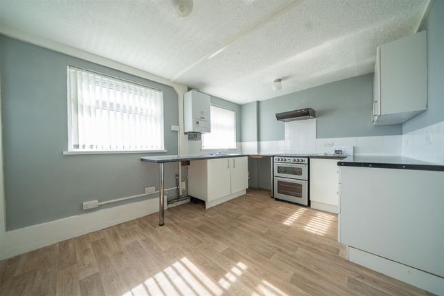 24, Cornwell Court, Martinscroft Road, Portland photo 3