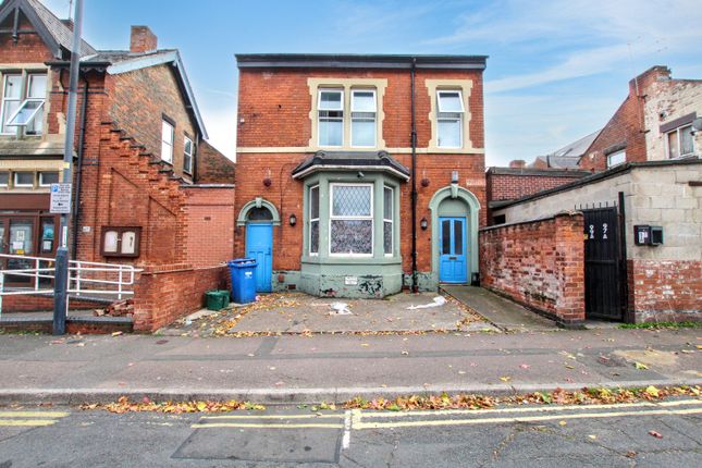 8 Bedroom Flat