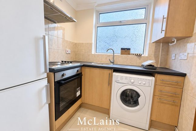 Flat 1A, Clarendon Road, Luton photo 5