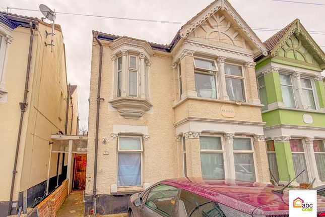 Flat 2, 33 Anerley Road, Westcliff-on-Sea photo 4