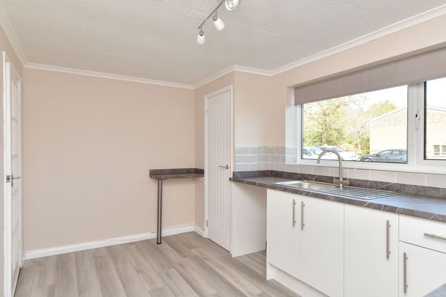 13 Herington Road, Arundel photo 3