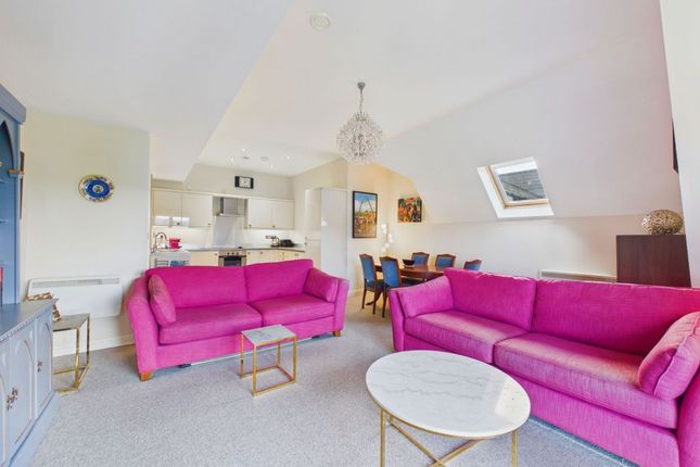 39, Caedmons Prospect, Whitby photo 3