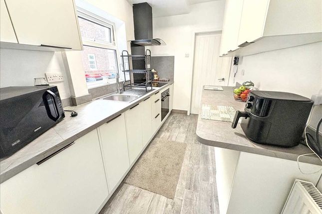 7, Elder Street, Kirkby In Ashfield photo 3