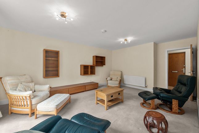 18 Allan Walk Court Allan Walk, Stirling photo 3