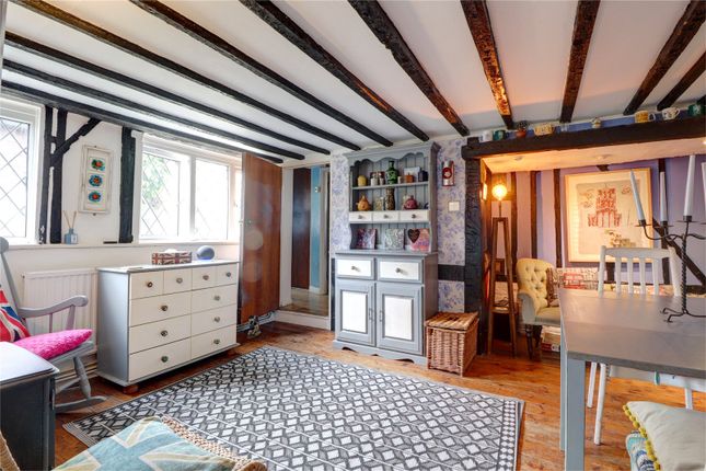 27, Furze Lane, Godalming photo 4