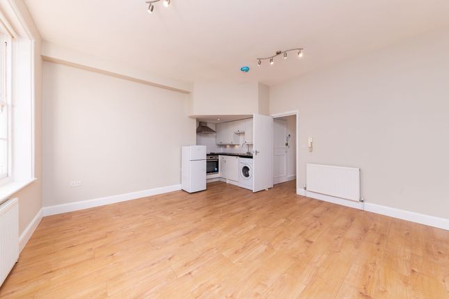 Flat 2, 73-75 Bell Street, London photo 4