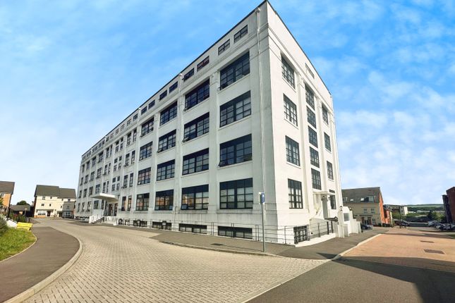 13513150-Block