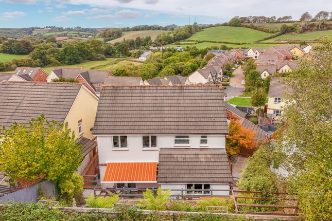 8, Grampian Close, Paignton photo 2