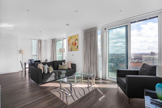 Flat for sale in Pinto Tower, London