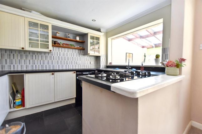 1, Rattle Road, Pevensey photo 3