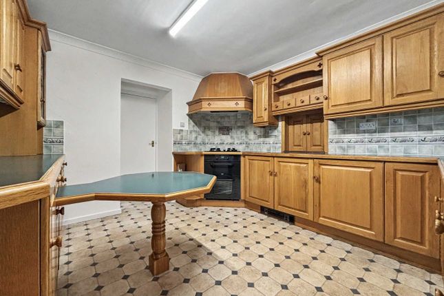 8, Station Road, Cambs photo 5