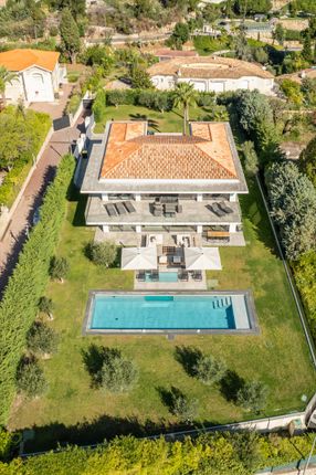 Villa for sale in Vallauris, Alpes-Maritimes, Provence-Alpes-Côte D'azur, France