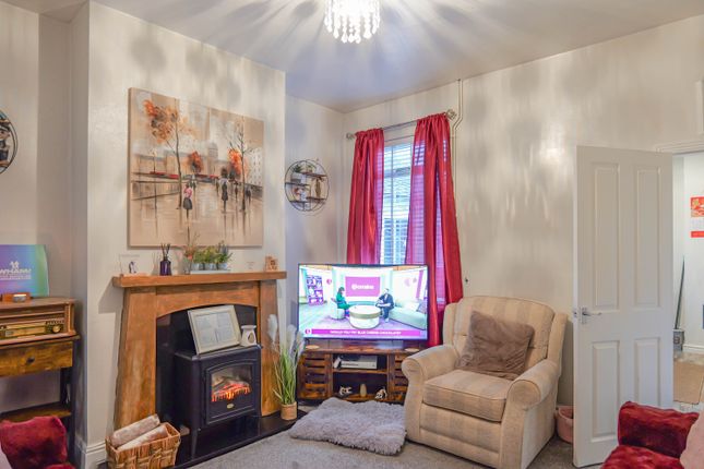 25, Whitfield Road, Stoke-on-Trent photo 3