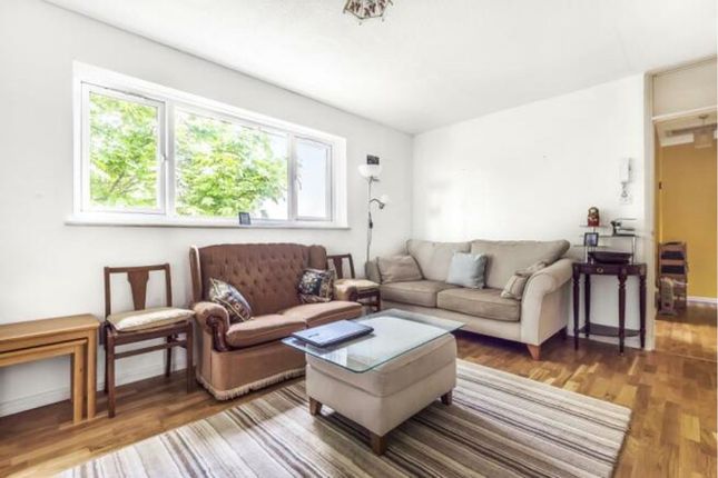 Flat for sale in Olympic Way, High Wycombe