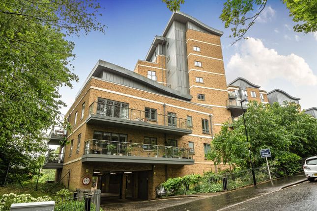 Flat 4, 8, Sylvan Hill, London photo 4