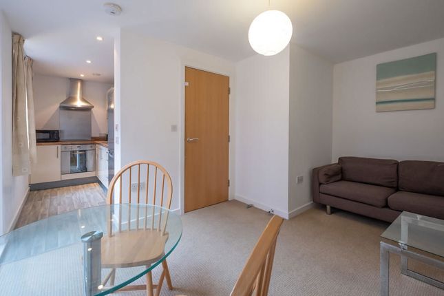 2-bed flat on Apartment 2 - 81, Green Lane, Sheffield, £80,000