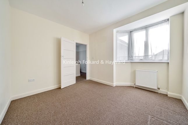 21, Berkeley Close, Hillingdon photo 5